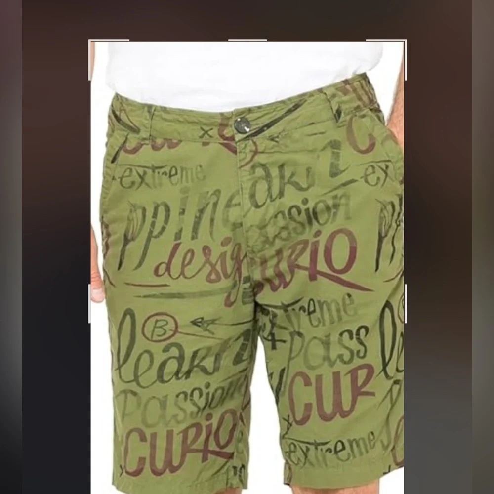 Men’s Desigual Shorts size medium(34)